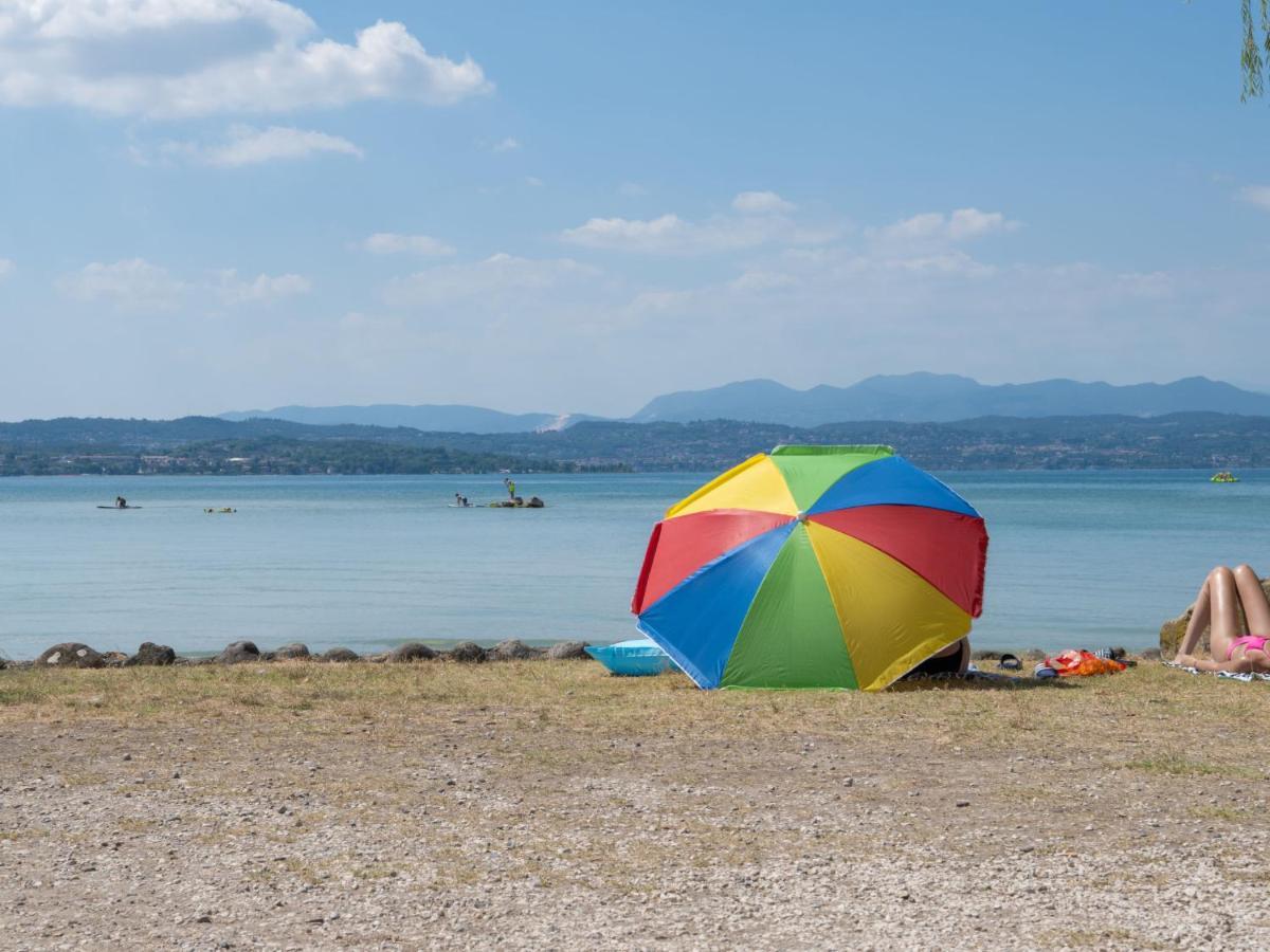 Holiday Home Garda Blue By Interhome Rivoltella del Garda Zewnętrze zdjęcie