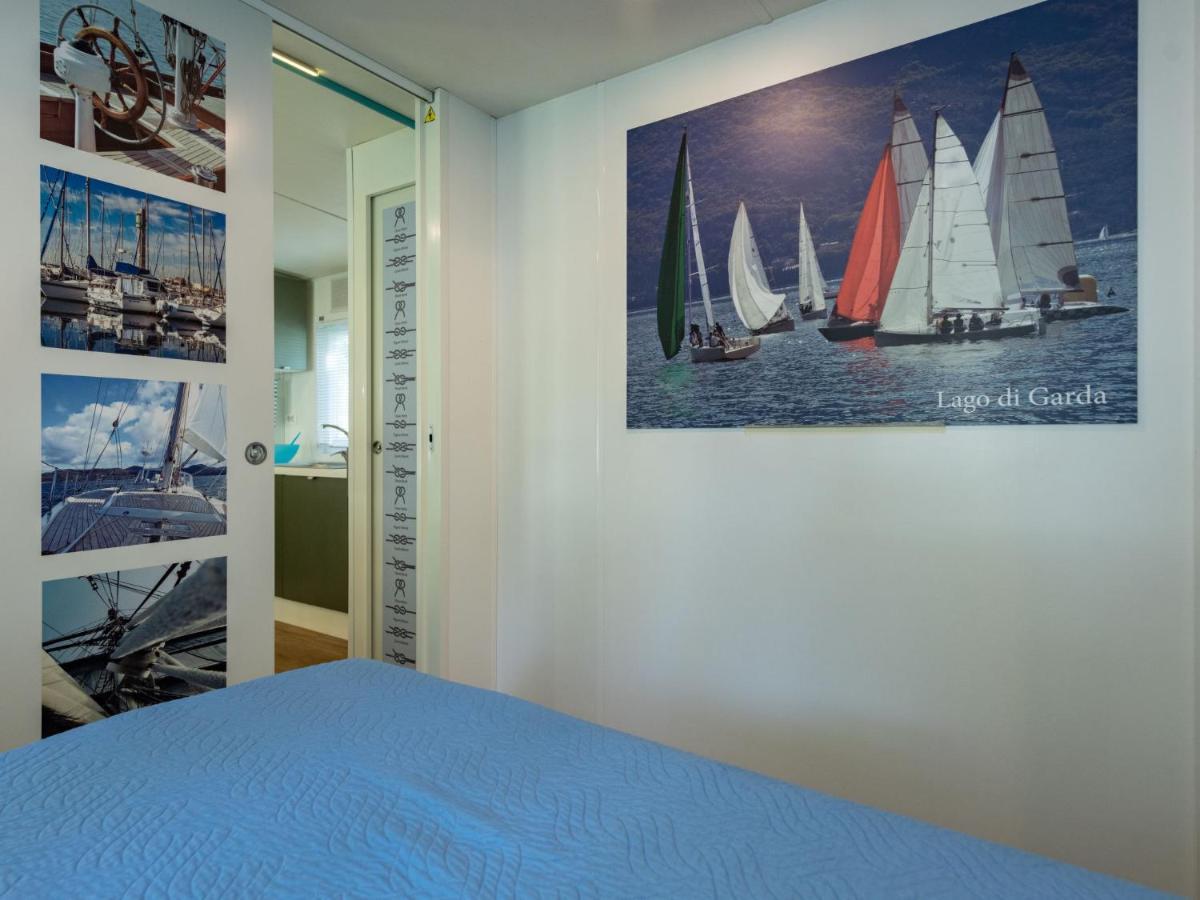 Holiday Home Garda Blue By Interhome Rivoltella del Garda Zewnętrze zdjęcie
