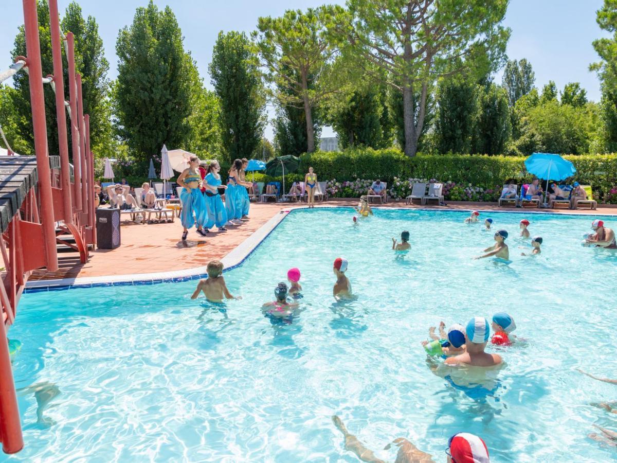 Holiday Home Garda Blue By Interhome Rivoltella del Garda Zewnętrze zdjęcie
